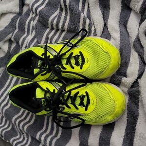 Boys Saucony Neon Green
